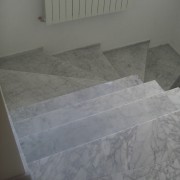 Schody marmurowe Carrara